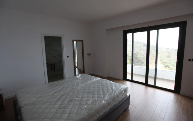 Hilltop Heaven Hotel