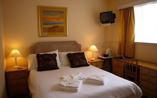 Mayfair Hotel