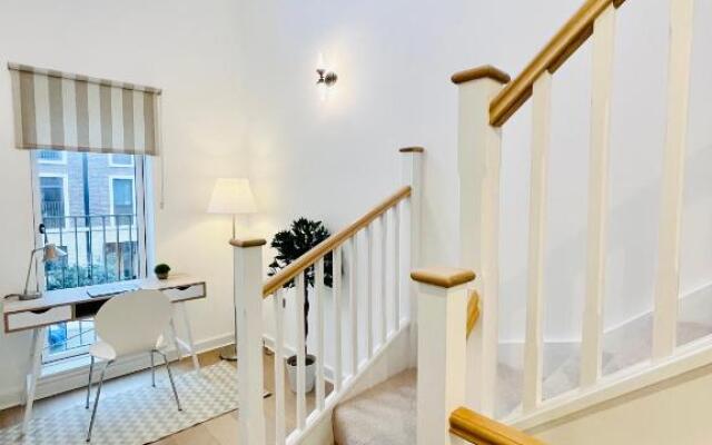 NEW Gorgeous 4BR Townhouse Inside The Olympic Park