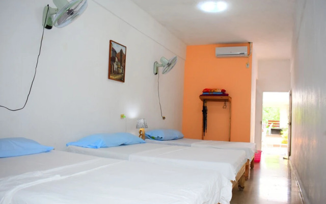 Hostal Cabriales