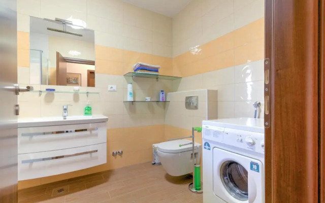 Apartment Delton