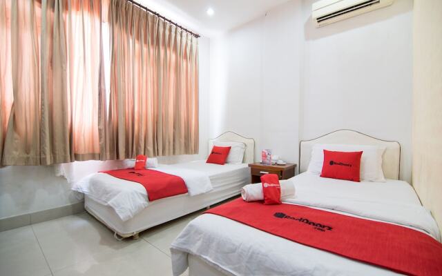 RedDoorz Phuong Thuy Hotel Thu Duc near QL13