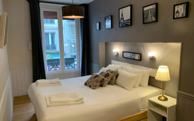 Hotel Apollo Opera