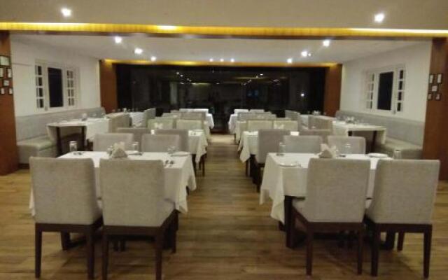 Pine Tree Spa & Resort