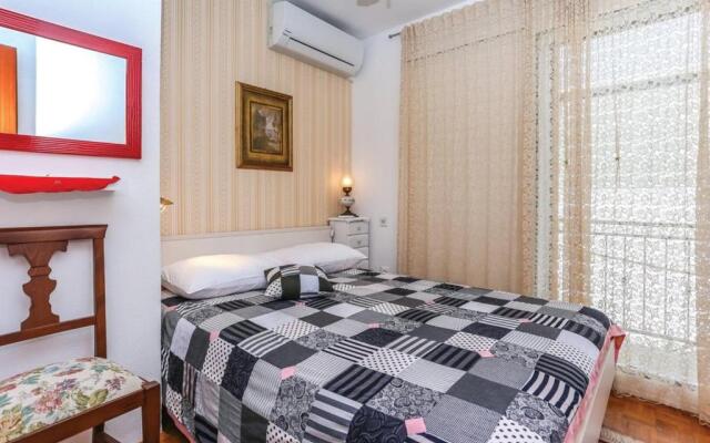 Holiday Home Bugenvilija