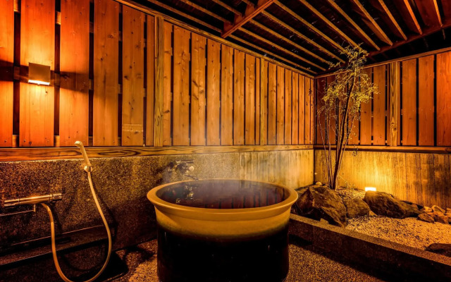 Ooedo Onsen Monogatari Premium Shirahama Saichoraku