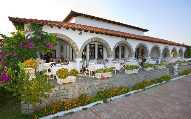 Assa Maris Beach Hotel