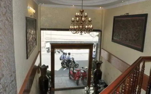 New Hanoi Hotel