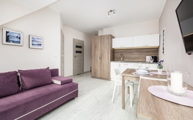 Nadbrzeżna Apartament by Renters