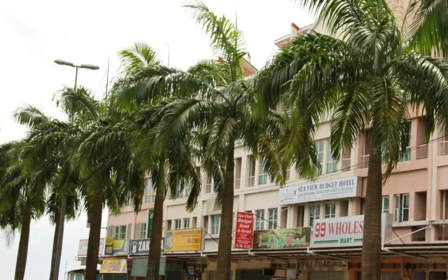 Borneo Seaview Hotel