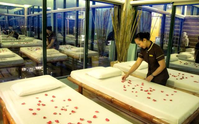New Dawn Hotel Plus