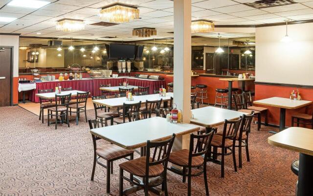 enVision Hotel St. Paul South