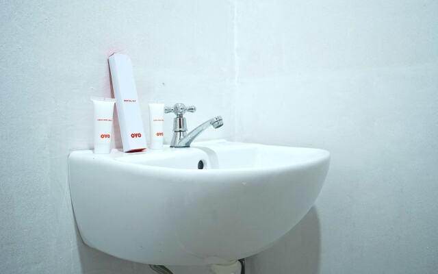 OYO 1272 Grand Garuda Guest House