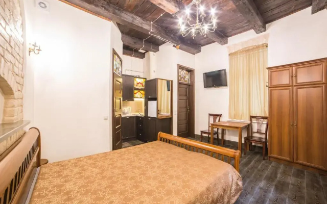 Apartment on Valova 16-2- 2 minutes to Market Square