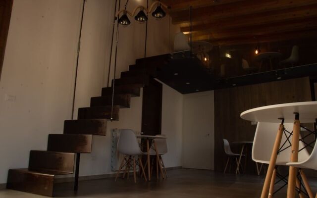 "room in B&B - Penthouse Single Room"