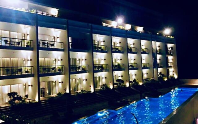 Beach River Resort
