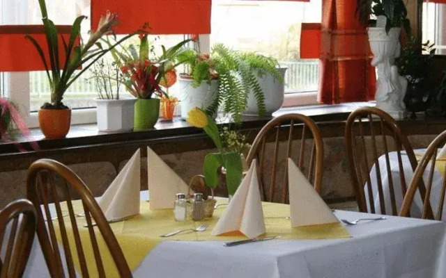 Hotel Burgenring