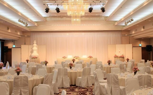 Takeo Century Hotel