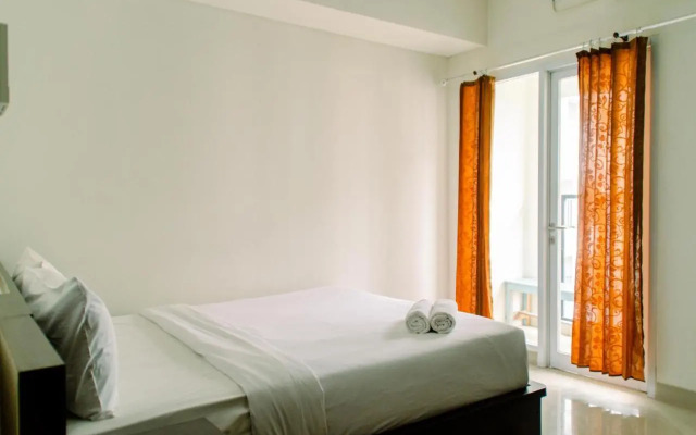 Elegant And Homey Studio At Paramount Skyline Apartment By Travelio