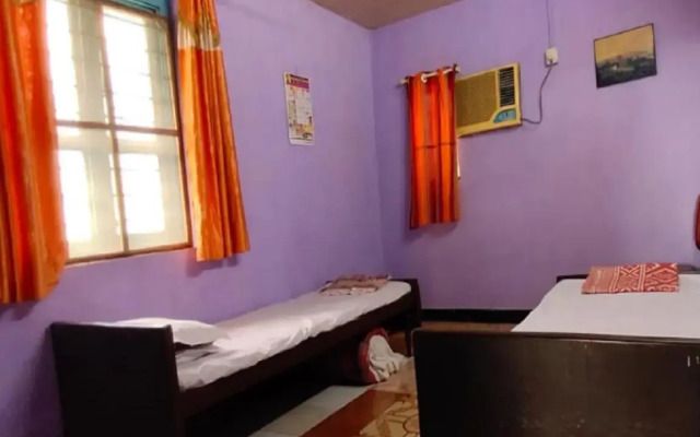 Nutan Vilas Mahadik Paryatan Kendra , Chiplun