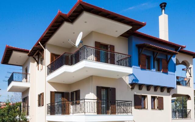 Roxani's Apartments