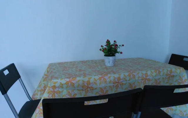 Whole Rista Villa Apartment