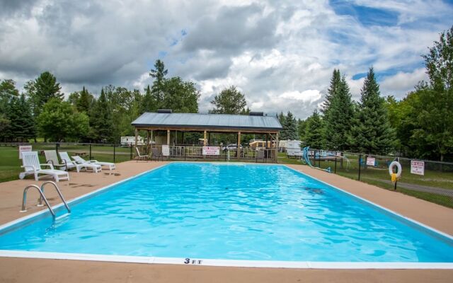 Deer Lake RV Resort & Campground