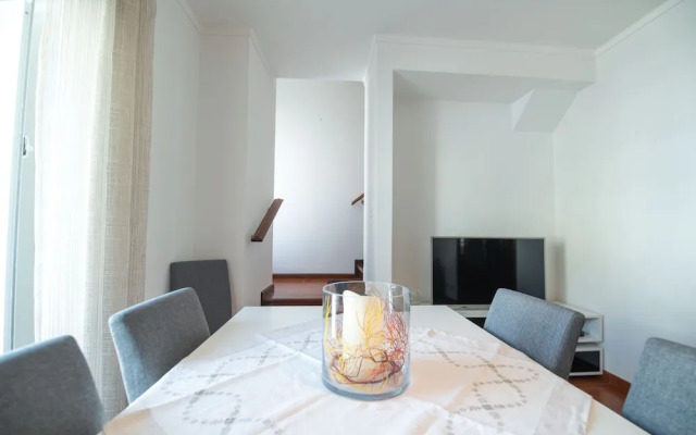 Steps to Beach 4beds -ac, Self Check-in, 2024 Reno