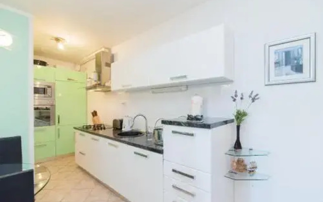 Apartment Eden