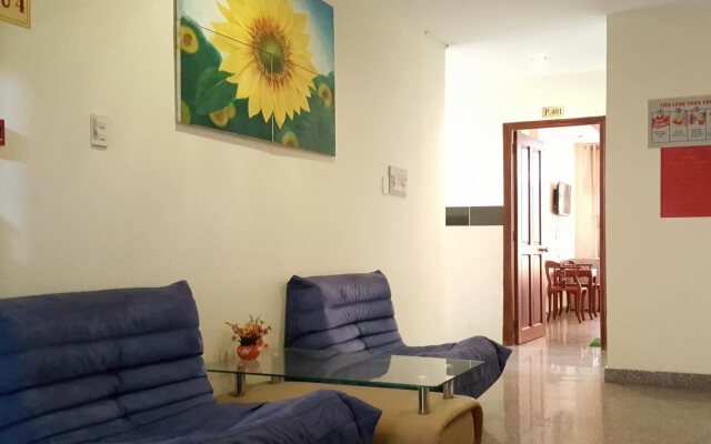 Truong Giang Hotel