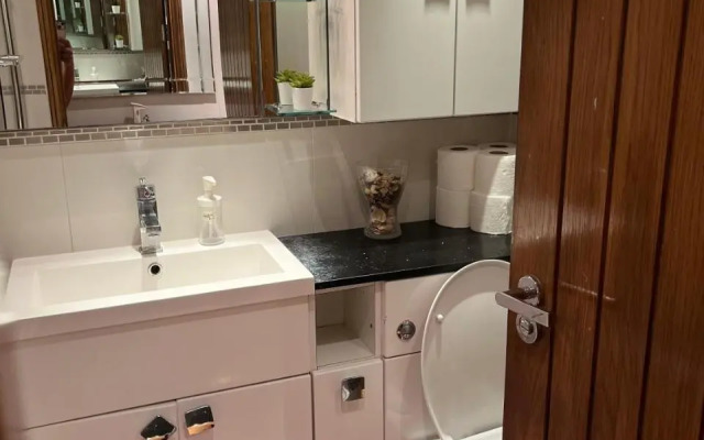 Stunning 1 Bedroom in Stunning Location - Mayfair Area