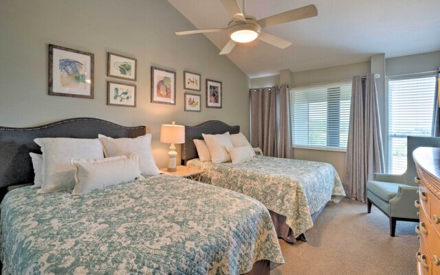 Waterfront Lake Travis Home w/ Pool Access!