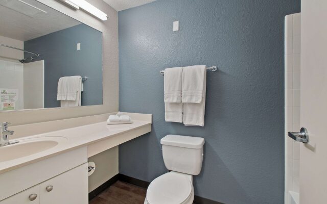 Extended Stay America Suites Miami Airport Blue Lagoon