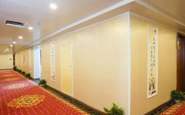 Specialty Business Hotel