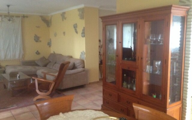 House With 4 Bedrooms in Oliva, With Wonderful Mountain View, Private