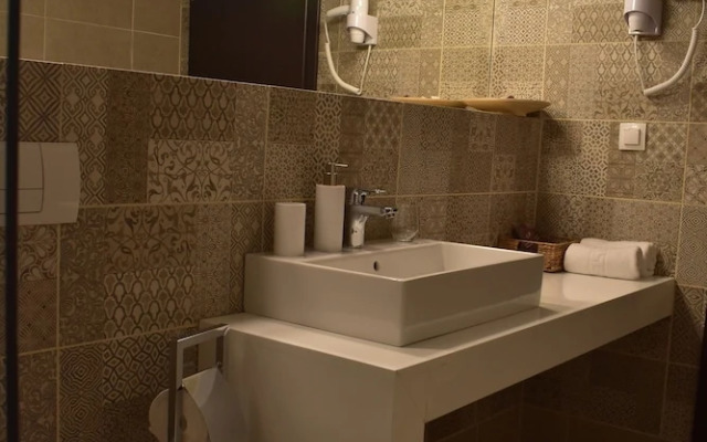 Vendi Grand Square Residence