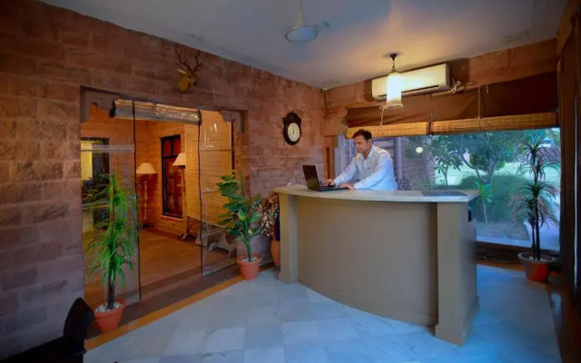 Treehouse Raj Bagh A Boutique Heritage Hotel
