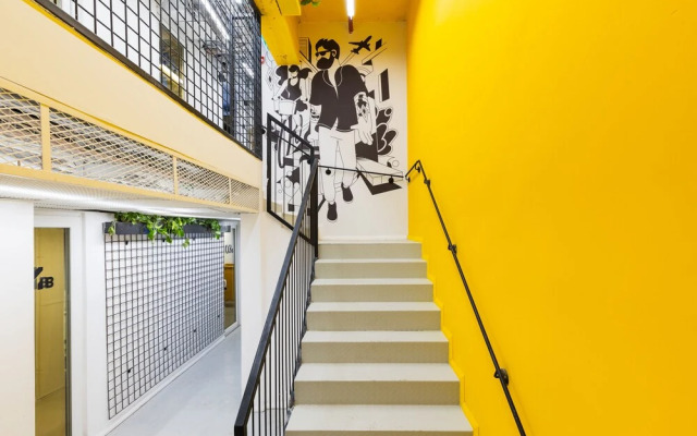 Wom Allenby Pod Hotel