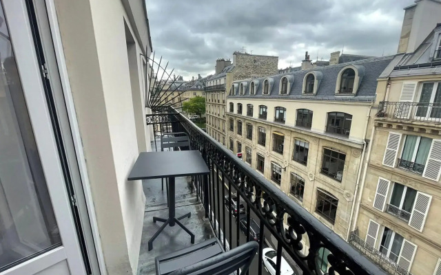 Hotel College De France