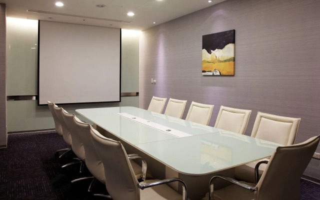 Holiday Inn Express Taichung Park by IHG