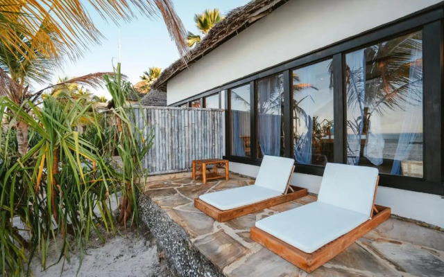 Coral Rocks Hotel & Restaurant