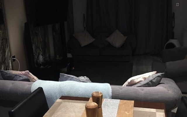 CMK Bar & Spa