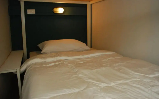 Buathai Loft Hostel Hua Hin