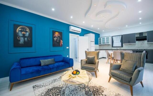 Astonishing 2-bedroom detached villa with pool