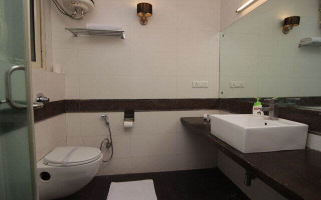 Mint Golf Course Suites