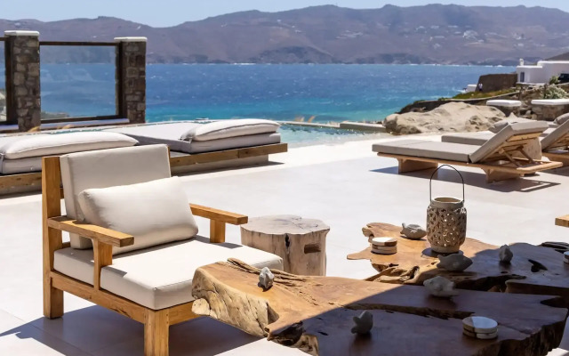 Monogram Travel Mykonos