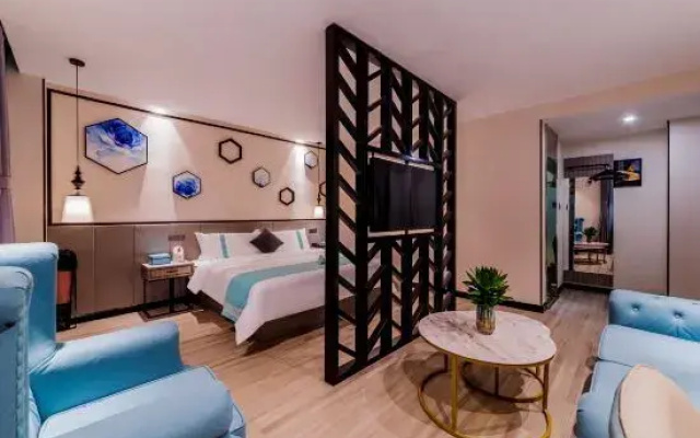 Xian-Qingya Hotel (Hohhot Wanda Plaza East Railway Station Branch)