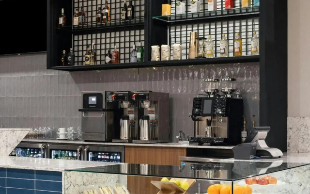 Delta Hotels by Marriott Grande Prairie Airport