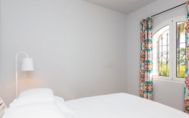 Vaneau Splendide villa vue mer avec jardin et piscine