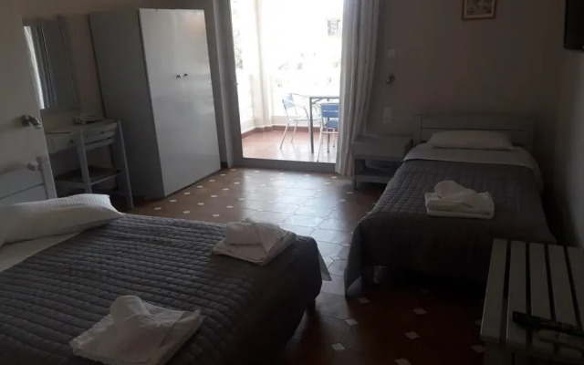 Drossia 8 in East Mani